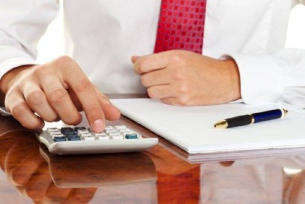 Guvernul estimează o creştere cu 0,5% a PIB în urma introducerii plăţii TVA la încasare